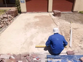 Paving and vibergrate installation