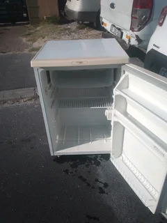 Fridge and freezer
