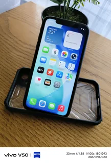 iPhone 11 128gb clean new condition