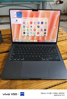 MacBook Pro 14 inch M3 Pro 2023