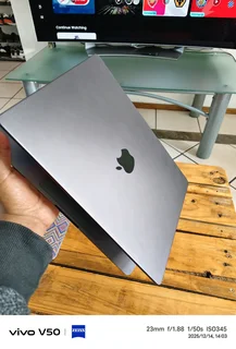 MacBook Pro M3 Pro chip 2023