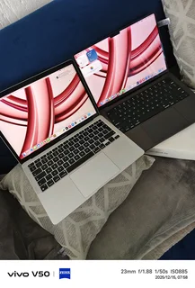 MacBook Pro M3 Pro 2023 & MacBook Air M1 2020