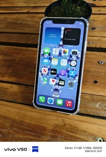 iPhone xr 128gb clean new condition