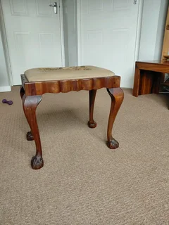 Georgian-style Stinkwood tapestry upholstered stool with cabriole legs and claw and ball feet