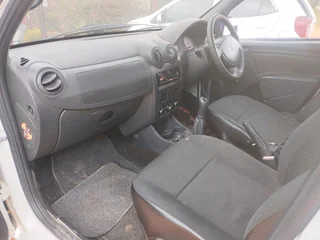 Nissan np200 diesel2018