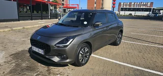 Automatic 2024 Suzuki Swift 1.2 GLX CVT