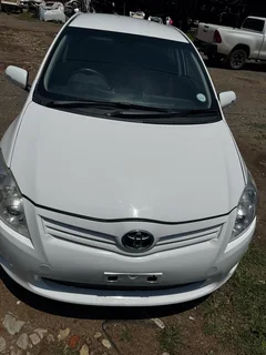 2012 Toyota Auris