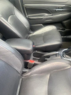 2011 Mitsubishi ASX SUV