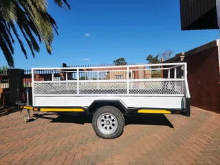 New Utility trailer. 750 gram.