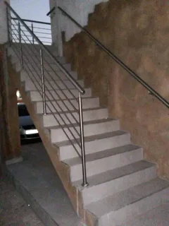 Gates and balustrades