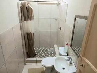 Single room for 1 female glenwood