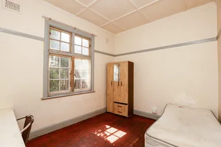Single room for 1 female - glenwood