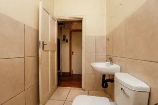 Single room for 1 female - glenwood