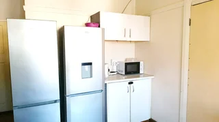 Single room for a female glenwood