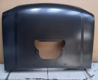 Nissan Hardbody Bonnet With Scoop