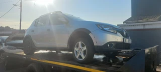 Renault Sandero Stripping For Spares