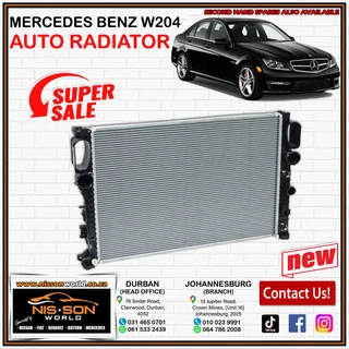 Mercedes Benz W204 Auto Radiator