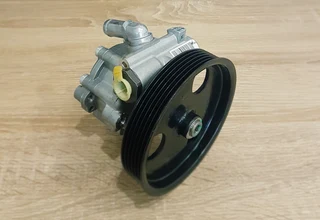 Nissan Np200 1.6 8v Original Power Steering Pump