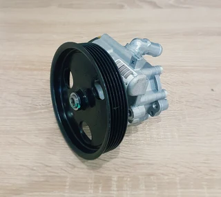 NISSAN NP200 1.6 8V ORIGINAL POWER STEERING PUMP