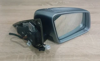 MERCEDES BENZ W204 DOOR MIRROR (RHS)
