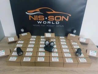 NISSAN NP200 GEAR KNOBS
