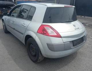 RENAULT MEGANE STRIPPING FOR SPARES
