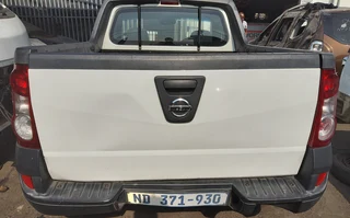 NISSAN NP200 STRIPPING FOR SPARES