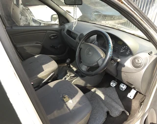 NISSAN NP200 STRIPPING FOR SPARES