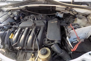 RENAULT DUSTER STRIPPING FOR SPARES