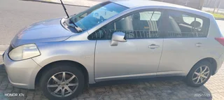 2007 Nissan Tiida Hatchback