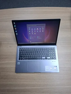 Asus VivoBook Core i7 10th Gen  / 512GB SSD 8GB RAM