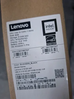 Lenovo V15 G3 Core i5 12th Gen  / 512GB SSD 8GB RAM
