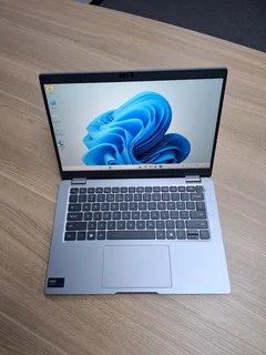 Dell Latitude 5350 Core Ultra 7 / 512GB SSD 16GB RAM
