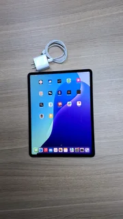 Apple iPad Pro 12.9-inch  / 5th Gen M1 Chip  / 256GB SSD Wifi Only