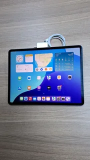 Apple iPad Pro 12.9-inch  / 5th Gen M1 Chip  / 256GB SSD Wifi Only