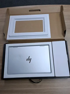 HP Envy 15 x360  / Core i7 13th Gen / 512GB SSD 16GB RAM  / 2-in-1 Convertible &amp; Touchscreen