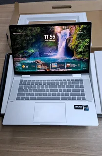 HP Envy 15 x360  / Core i7 13th Gen / 512GB SSD 16GB RAM  / 2-in-1 Convertible &amp; Touchscreen