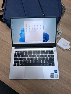 Huawei MateBook D14 Core i5 11th Gen  / 512GB SSD 8GB RAM