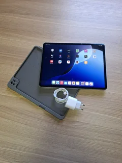 iPad Pro 12.9-inch 6th Gen  / M2 Chip 128GB Wifi  &amp; Cellular