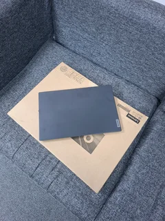 Lenovo V15 G3 Core i5 12th Gen  / 512GB SSD 8GB RAM