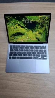 MacBook Air M1 Chip  256GB SSD 8GB RAM