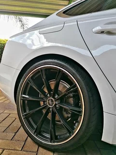 20&#39;&#39; Audi Rims with tyres x 4