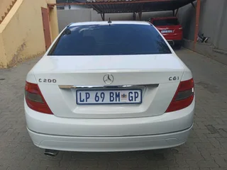 MERCEDES-BENZ CGI 2011 FAMILY CAR AUTO ENGINE AND GEARBOX 100% SUPER CLEAN