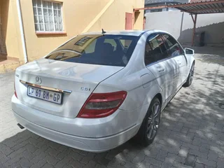 MERCEDES-BENZ CGI 2011 FAMILY CAR AUTO ENGINE AND GEARBOX 100% SUPER CLEAN