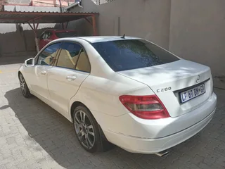 MERCEDES-BENZ CGI 2011 FAMILY CAR AUTO ENGINE AND GEARBOX 100% SUPER CLEAN