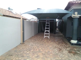 Ndlovu&#39;s shadeports installers