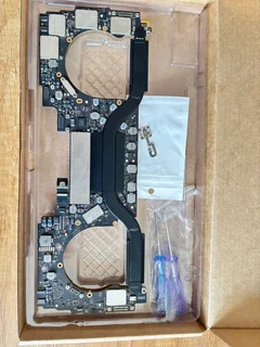 MacBook Pro 13&#34; Logic Board (A1706, 2017) | i5 3.1GHz | 8GB RAM | 256GB SSD