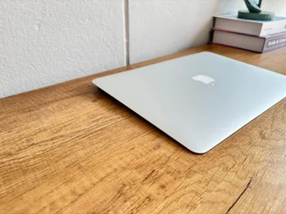 MacBook Air 13&#34; Screen Assembly (A1466, 2013–2017) | Grade A