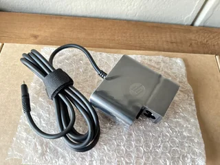  Genuine HP USB-C 65W Travel Power Adapter (Black)