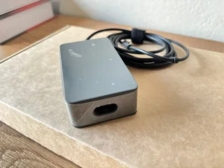  Microsoft Surface 65W Charger – Fast &amp; Reliable Power